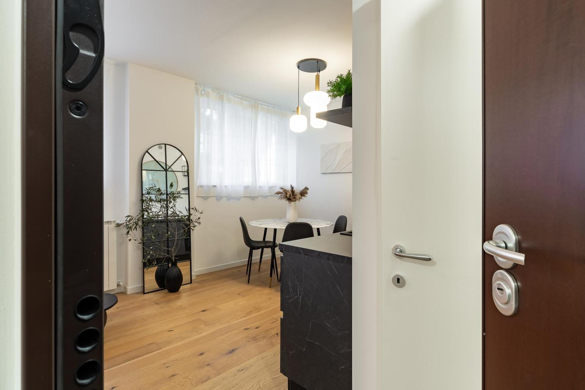 45Royal Stylish House Milan City Center Zewnętrze zdjęcie